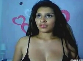 Indian desi aishi private expose her boobs and pussy on live webcam