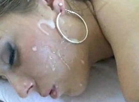 Gorgeus girl gets perverted massage